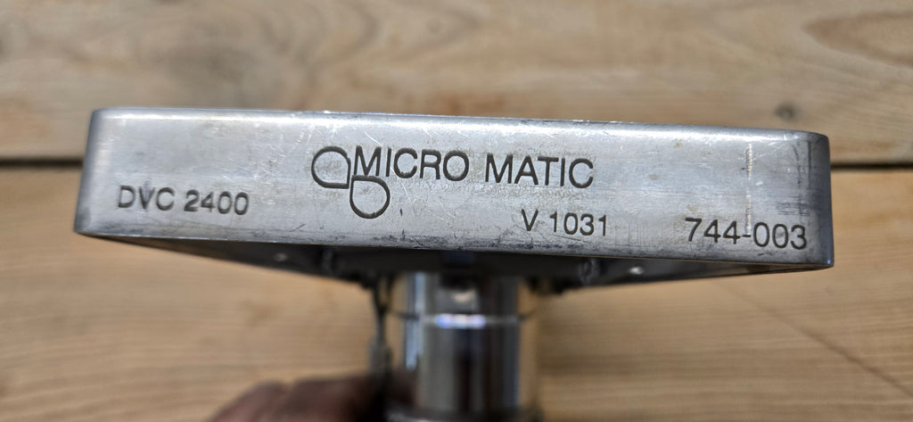 Micro Matic DEF tote coupler #744-003